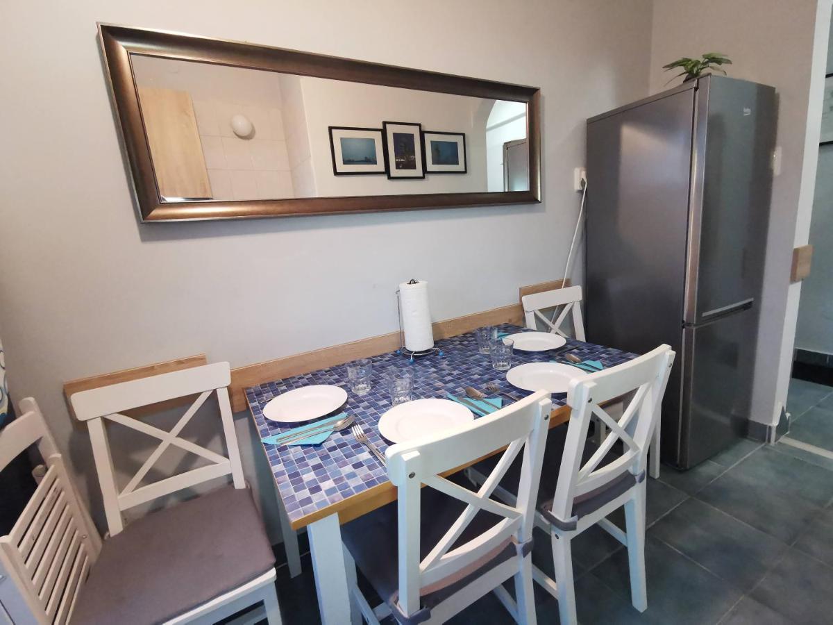 Smart Szallas Apartman Mişcolţ Exterior foto