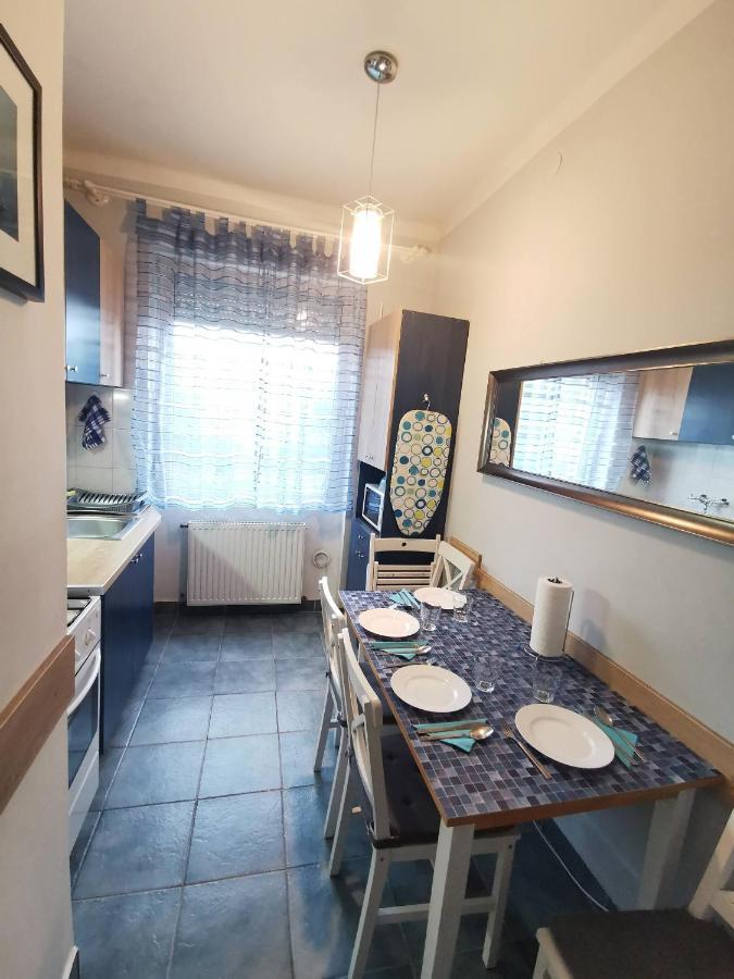 Smart Szallas Apartman Mişcolţ Exterior foto